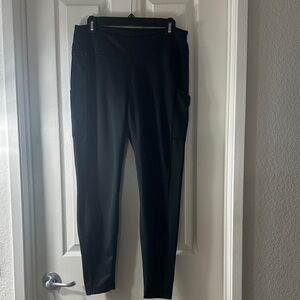 Patagonia Black Active Leggings with Logo Tag